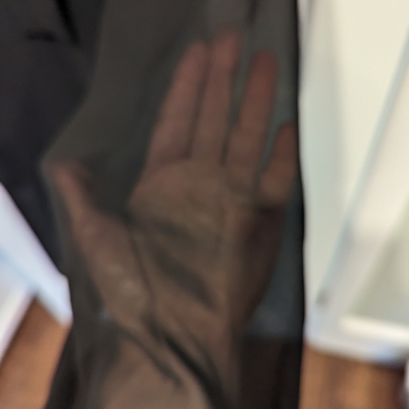 Little black dress - perfect for spring or summer - Picture 6 of 7